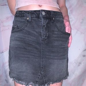 black denim skirt!